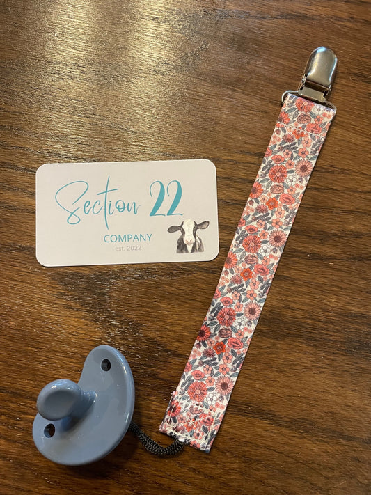 Floral Paci Clip