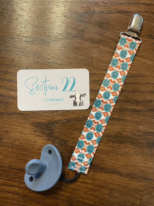 Squash Aztec Paci Clip